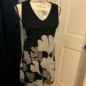 Parsley & Sage sleeveless tunic top